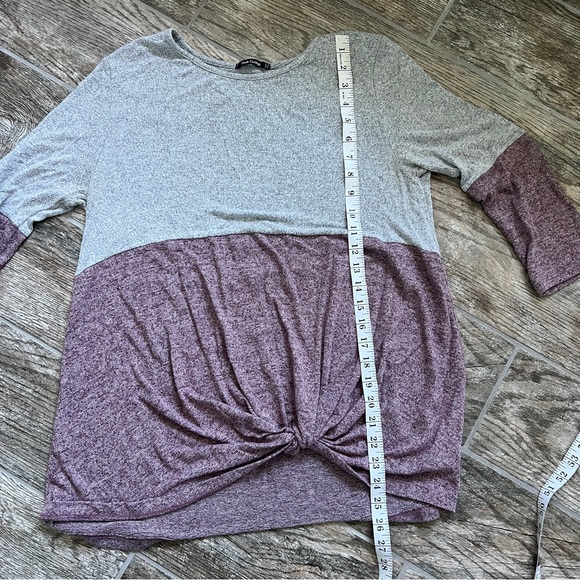 Pink Clover Colorblock Denver Front Twist Tunic, Women’s Size Large - Picture 5 of 5